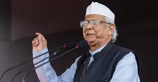 প্রিয় হাদি—তোমাকে বিদায় দিতে আসিনি, ওয়াদা করতে এসেছি: প্রধান উপদেষ্টা